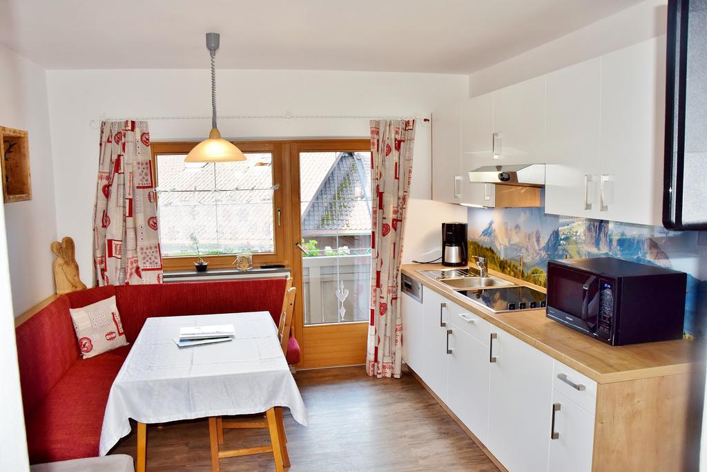 Astoria Appartements Оберау Экстерьер фото